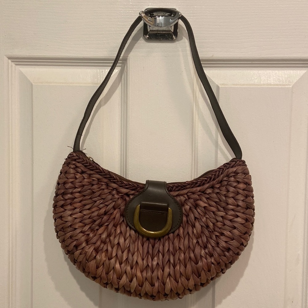SUN N’ SAND THICK STRAW WOVEN PURSE HANDBAG ZIP CLOSURE & MAGNETIC CLASP EUC